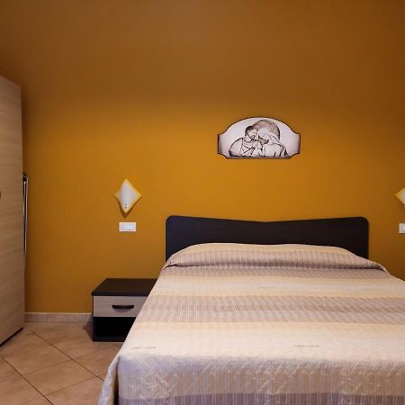 B&B La Filanda ชิลลา ภายนอก รูปภาพ
